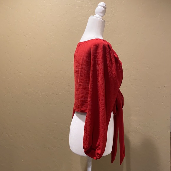 Glow Passion Red Top (M) - Picture 2 of 3